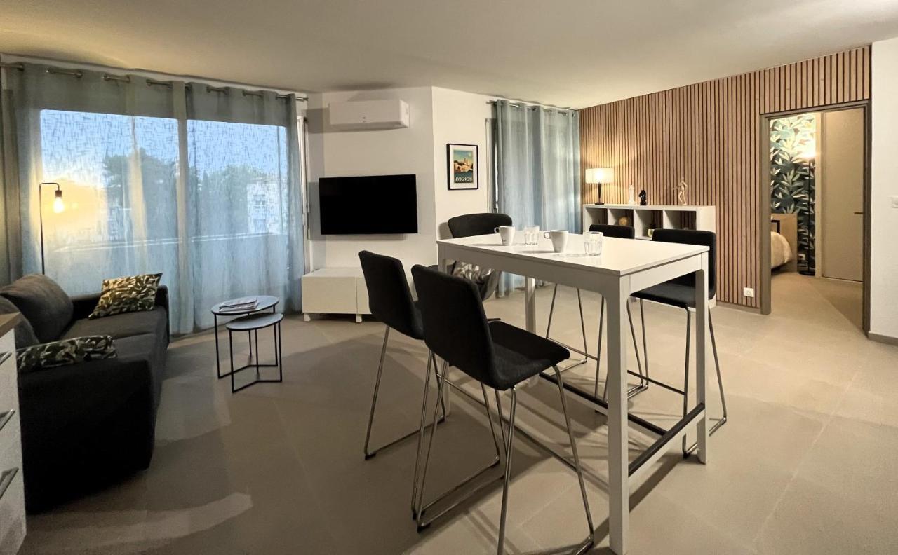 Confortable Appartement Pres D'Avignon Le Pontet  Eksteriør billede